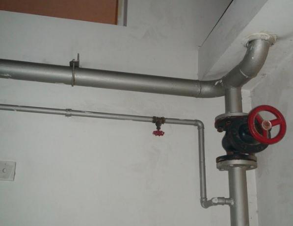 家用暖氣片施工完后如何驗收?照著這幾點,包你溫暖過冬